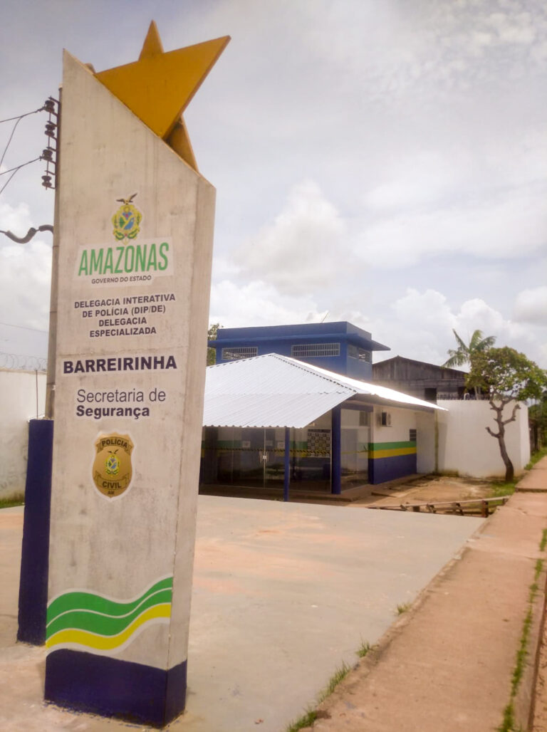 Homem é preso após atear fogo na casa da própria esposa no Amazonas