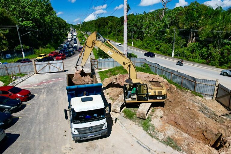 Prefeitura inicia perfuração das estacas que vão sustentar novo viaduto em Manaus