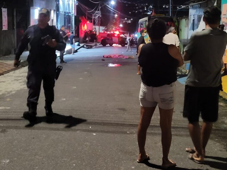 VÍDEO: Homem é morto a tiros após ser atraído para emboscada, em Manaus