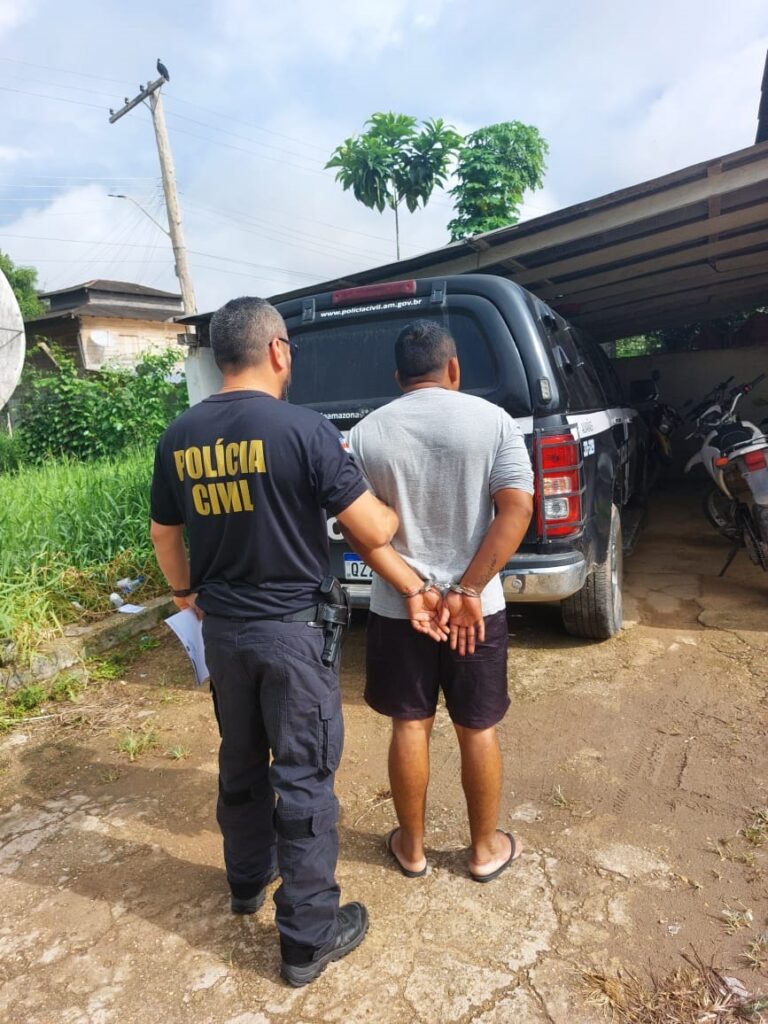 O crime foi motivado após uma discussão por ciúmes por parte do homem.