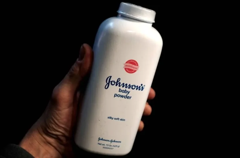 Johnson & Johnson propõe pagamento de até US$ 6,5 bilhões para encerrar disputas judiciais