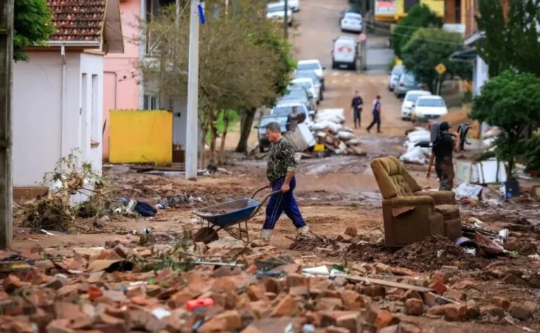 O total de mortes relacionadas à doença chega a sete.