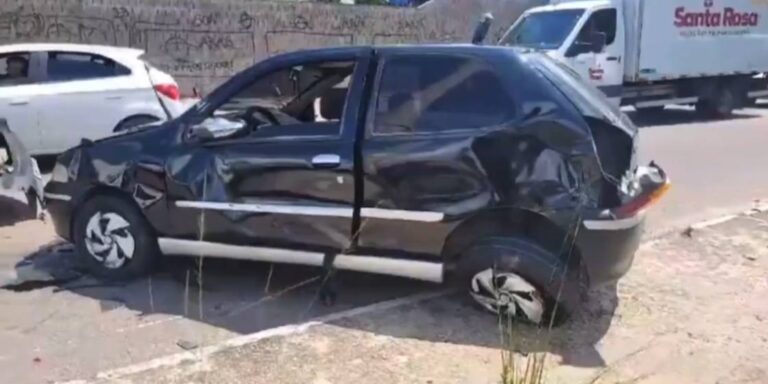 VÍDEO: Idoso passa mal ao volante e causa acidente na Av. Autaz Mirim, em Manaus