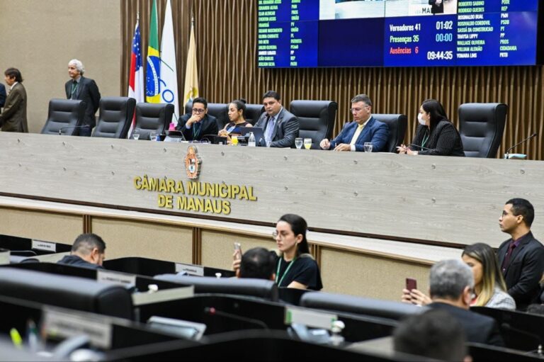 “É muito buchicho”, diz vereador Eduardo Alfaia sobre possível avanço da CPI da Semcom na CMM