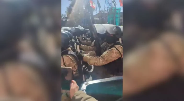 Militares anunciam golpe na Bolívia; Presidente denuncia movimentação: “A democracia deve ser respeitada”