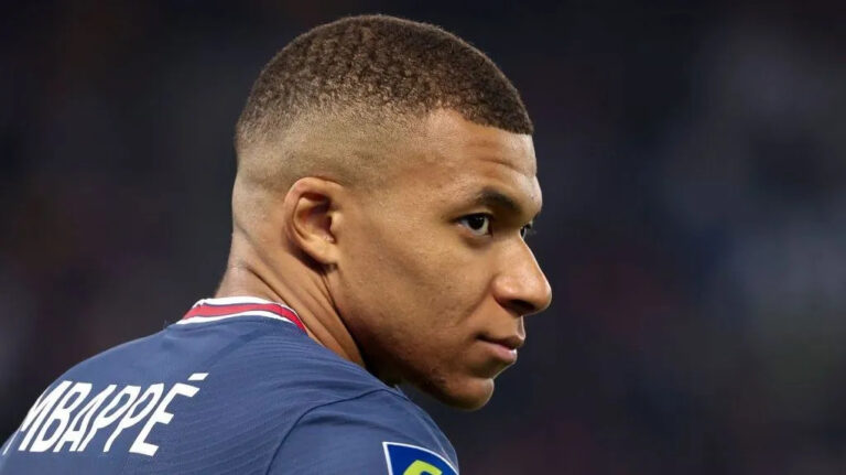 Mbappé denuncia PSG por assédio moral e tentativa de extorsão, e pede R$ 355 milhões