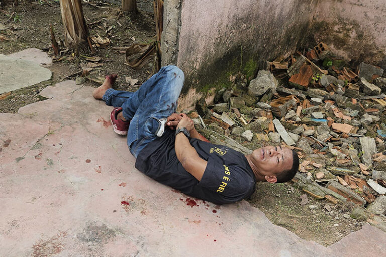 VÍDEO: homem decretado pelo ‘CV’ é baleado na zona Norte de Manaus