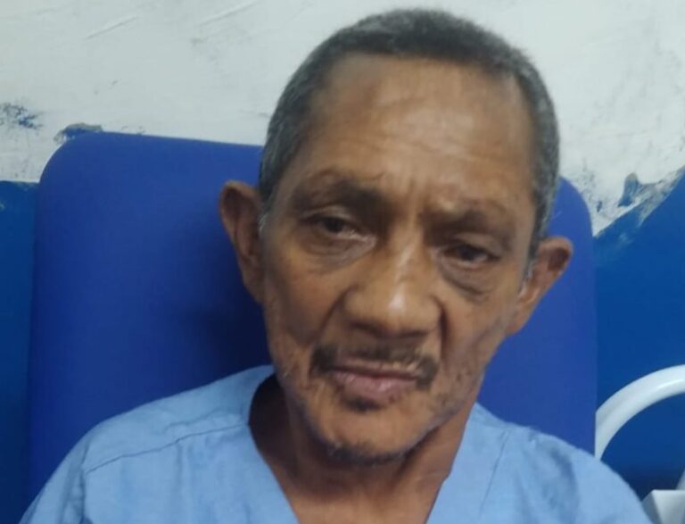 Centro de Saúde Mental do Amazonas pede ajuda para encontrar familiares de idoso
