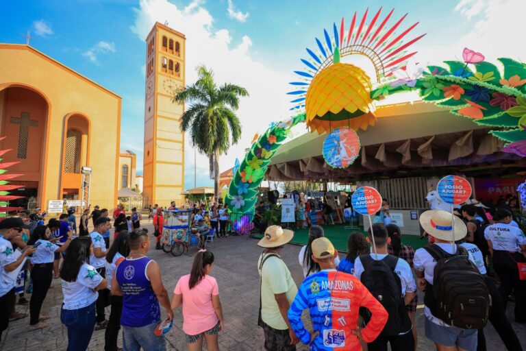 Festival de Parintins 2024: Praça da Catedral recebe mais uma vez a Estação da Cultura