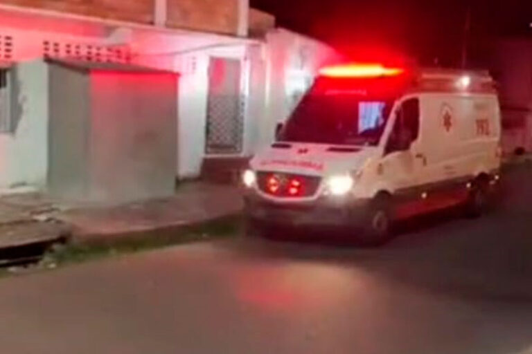 AM: mototaxista fica ferido em acidente, e outro morre após ser internado