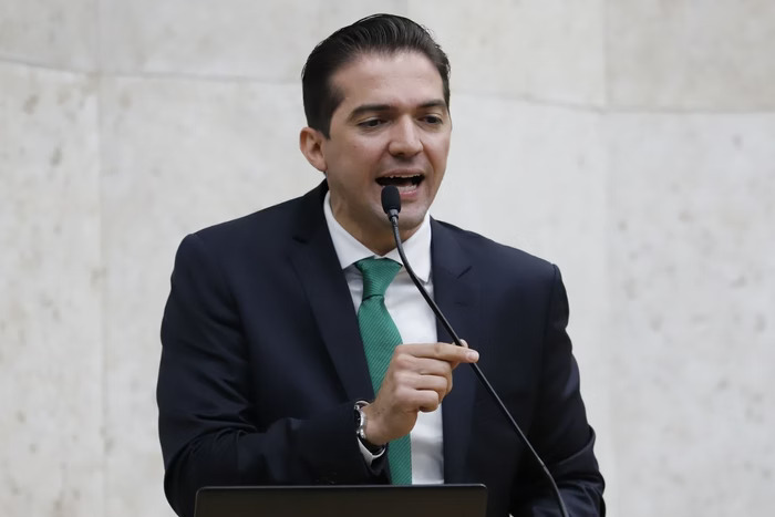 Câmara de SP aprova projeto que prevê multa de R$ 17 mil a quem doar comida a moradores de rua