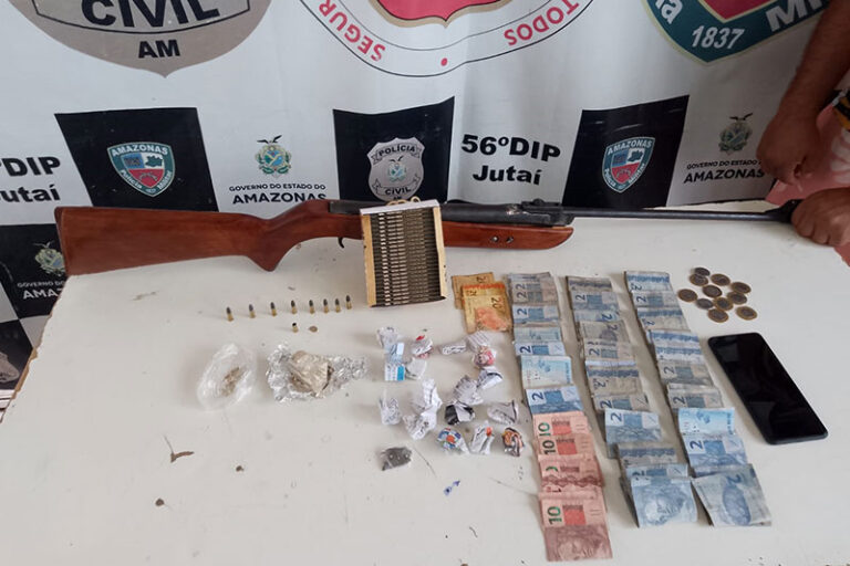 Em restrição de liberdade, homem é preso vendendo drogas no interior do Amazonas