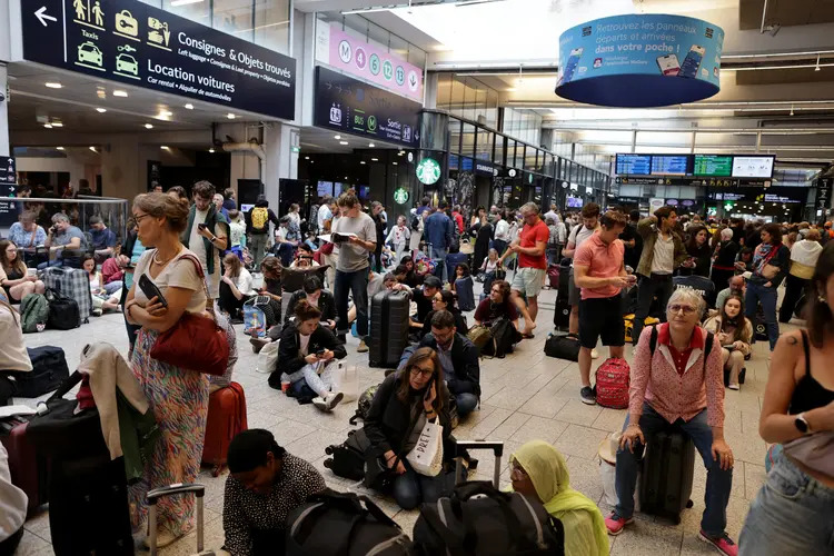 Trens na França sofrem "ataques coordenados" e sabotagem no dia da abertura das Olimpíadas