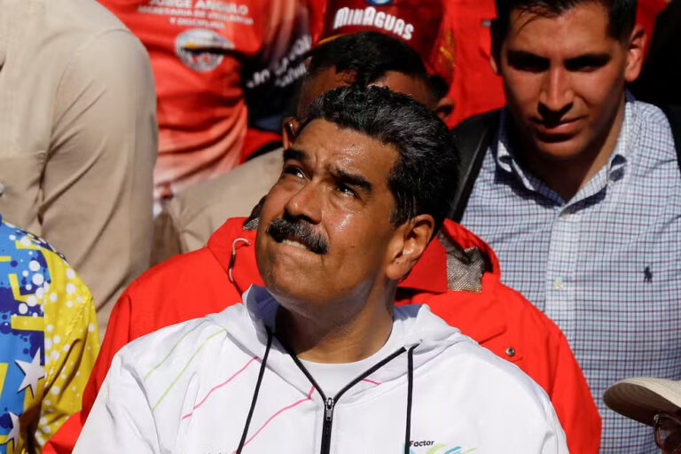 VÍDEO: Maduro diz que Venezuela pode enfrentar "banho de sangue" caso ele não vença eleições