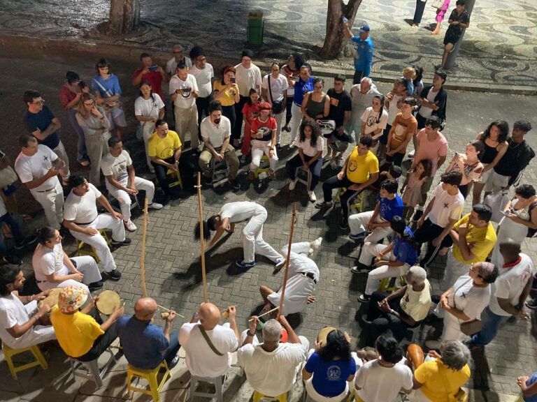 Espetáculos, shows musicais, festival folclórico e roda de conversa agitam o fim de semana na agenda cultural