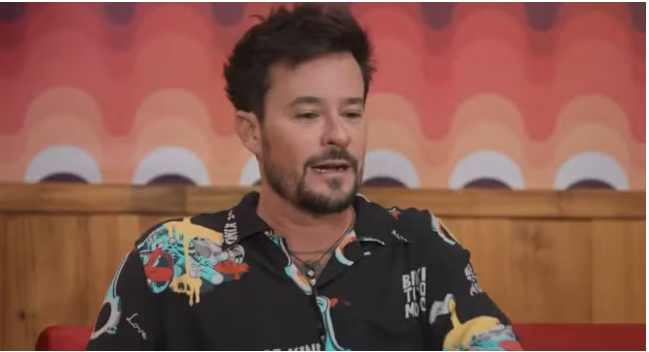 VÍDEO: Paulinho Vilhena revela ter sido mestre de cerimônia no sexo: ‘sou o MC Surubão’