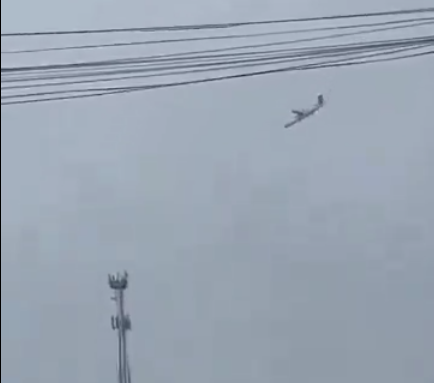 Vídeo mostra queda de avião com 62 pessoas a bordo em Vinhedo, em São Paulo