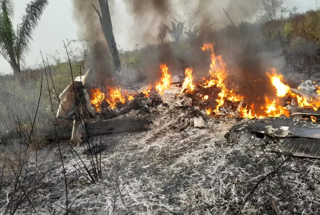 Avião que matou empresário e mais 4 pessoas explodiu na queda, em Mato Grosso