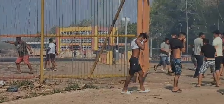 Caos em Humaitá: Polícia prende 14 pessoas durante conflito com garimpeiros