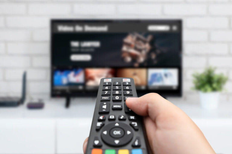 Dados do IBGE apontam que o Amazonas ainda tem 386 mil casas sem televisão