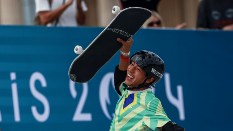 Olimpíadas: Brasil ganha bronze no skate após "volta perfeita" de Augusto Akio