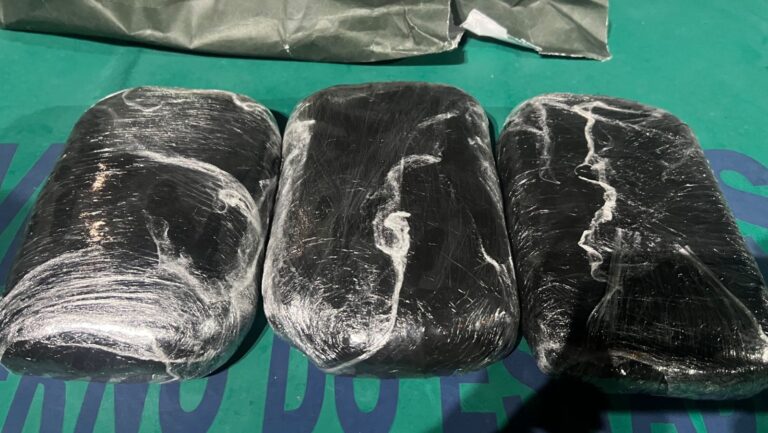 Em Santa Isabel do Rio Negro, homem é preso com 3,5 quilos de crack