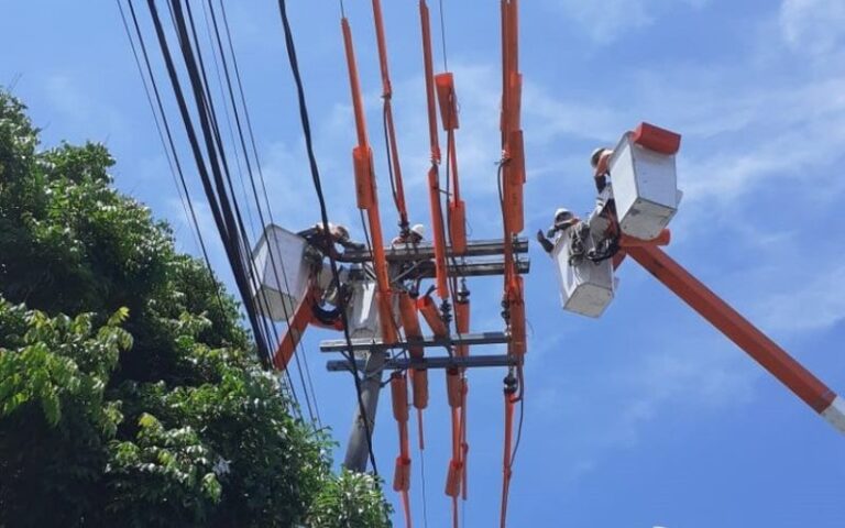 Seis bairros e um ramal da capital amazonense devem ficar sem o fornecimento de energia elétrica nesta segunda-feira (25/11)