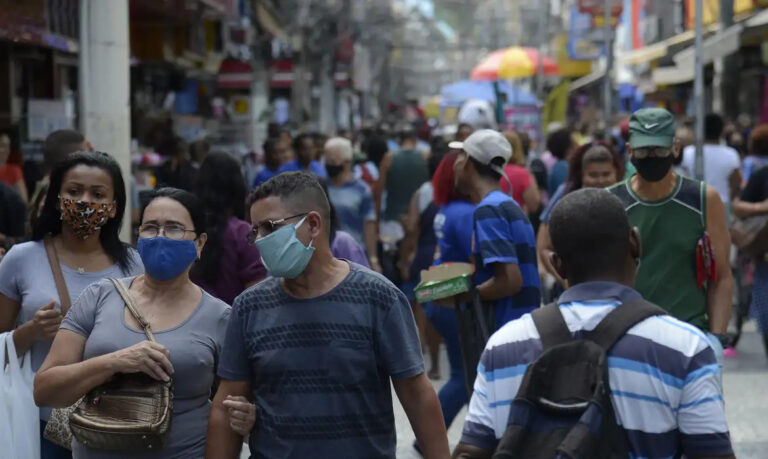 OMS atualiza lista de vírus e bactérias que podem causar nova pandemia