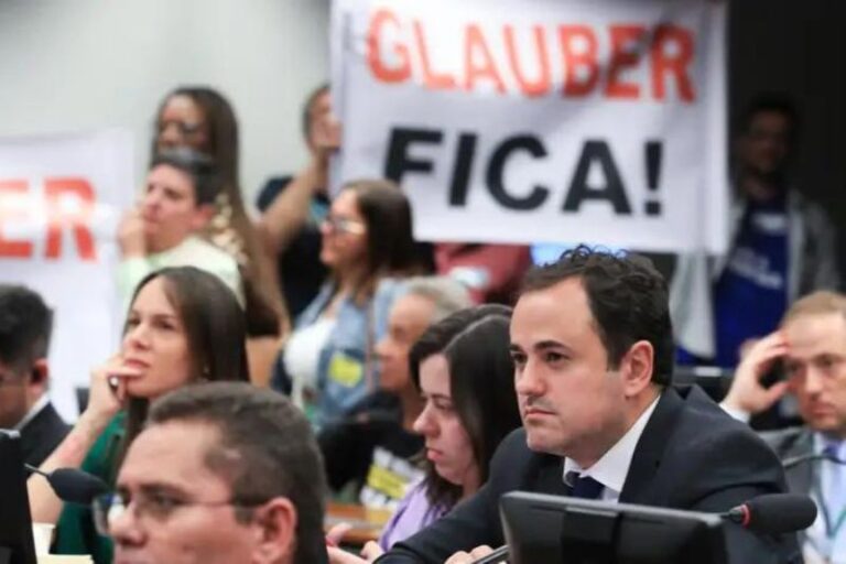 Glauber Braga