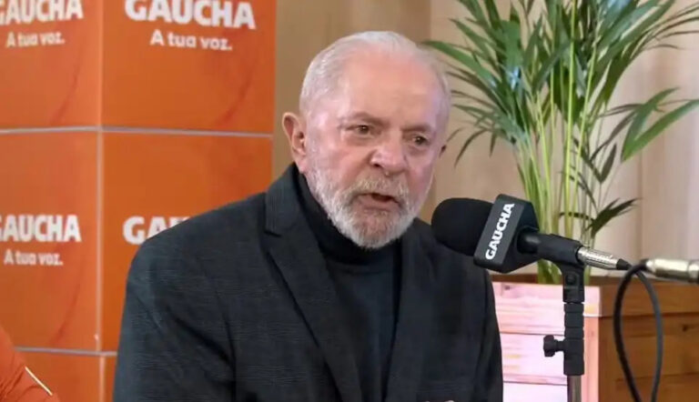 VÍDEO: Lula diz que Venezuela vive "regime desagradável", mas "não é ditadura"