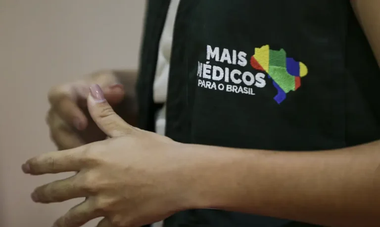 Semsa convoca 18 profissionais para ‘Mais Médicos’