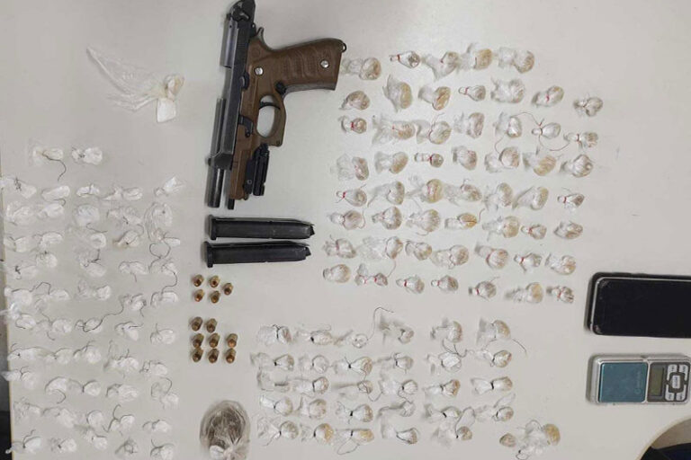 Em Iranduba, PM prende homem e apreende adolescente com drogas