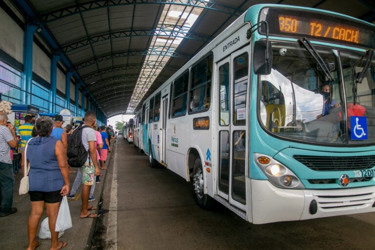 Homem investigado por roubo a ônibus coletivo é preso em Manaus