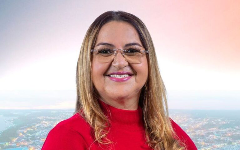 Eleições 2024: Em Manacapuru, Valcileia Maciel busca mostrar força da mulher em campanha