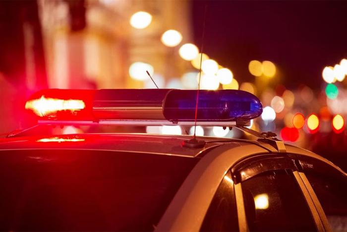 Jovem de 14 anos "brinca de assalto" e morre baleado por policiais, na Bahia