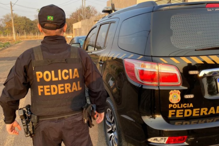 Polícia prende grupo que escravizava e explorava mulheres em boate de Goiás