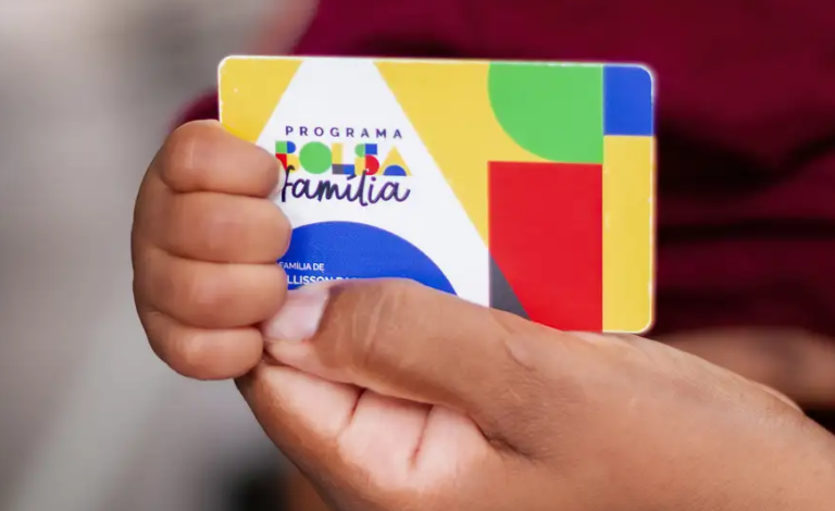 Pagamento do Bolsa Família é adiantado em decorrência da estiagem em Manaus