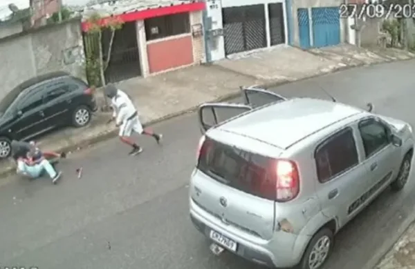 VÍDEO: Criminosos roubam arma de PM e ferem policial com tiro na cabeça em SP