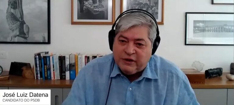 Datena chora durante sabatina: “Eu tentei ajudar as pessoas a votar em mim”