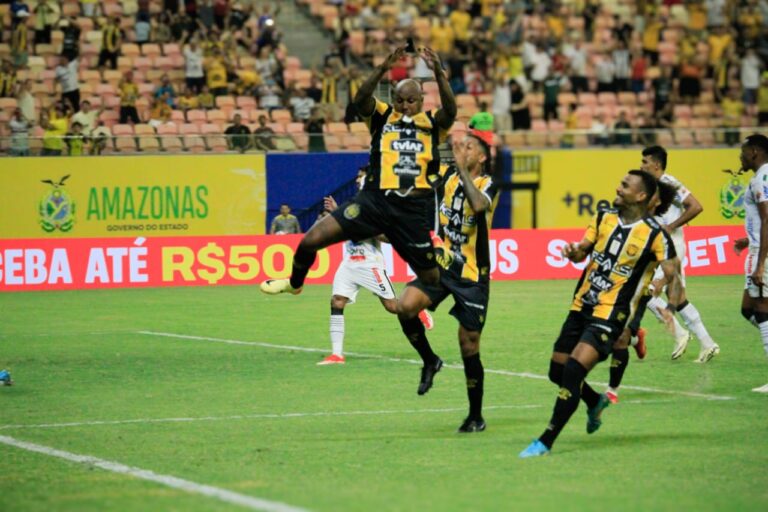 Em jogo marcado por emoção, Amazonas FC vence o Operário-PR na Série B