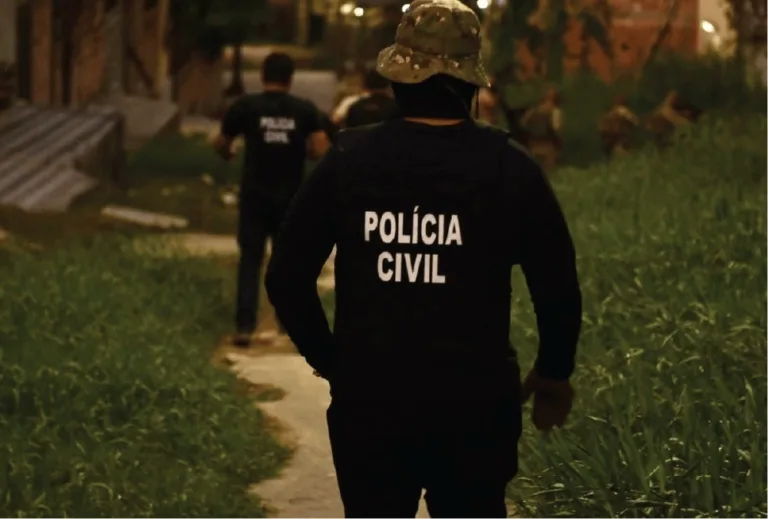 Tentativa de feminicídio: polícia captura em Presidente Figueiredo foragido que tentou matar ex-companheira