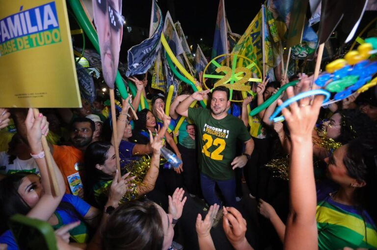 ELEIÇÕES 2024 – Alberto Neto: apoio e motocarreata no Viver Melhor, na zona Norte ELEIÇÕES 2024 – Alberto Neto: apoio e motocarreata no Viver Melhor, na zona Norte
