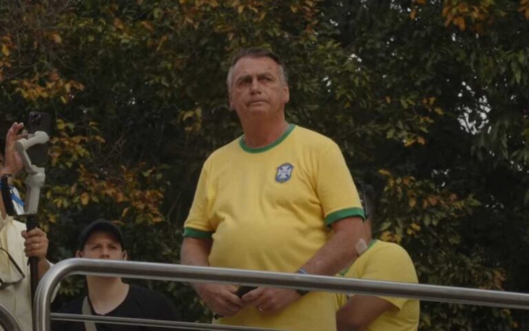 Possível julgamento de Bolsonaro e outros indiciados no STF deve ocorrer em 2025