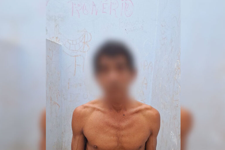 Homem é preso por agredir mulher em situação de rua em Tefé