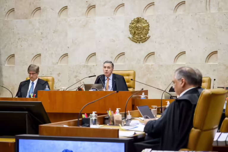 STF: Julgamento se é permitido recusar transfusão de sangue por questões religiosas é retomado hoje