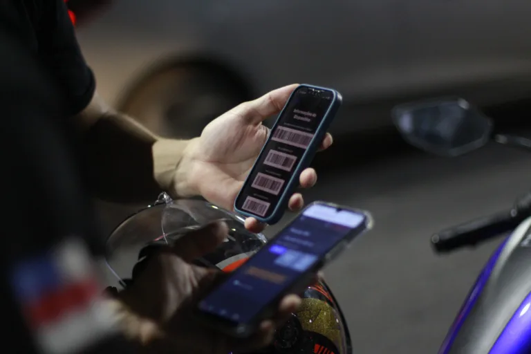 Nova fase do Recuperafone: polícia faz busca ativa de celulares roubados em Manaus