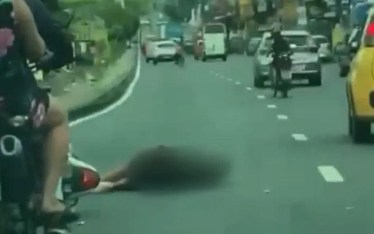 Um idoso, que não teve a identidade revelada, foi atropelado nesta quinta-feira (24/10) por um motociclista enquanto tentava atravessar