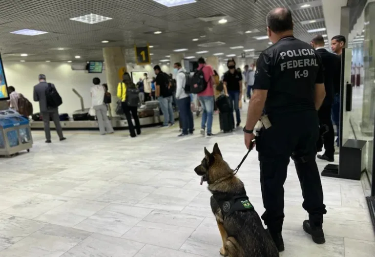 PF investiga funcionários que facilitavam entrada de drogas em aeroporto de Manaus