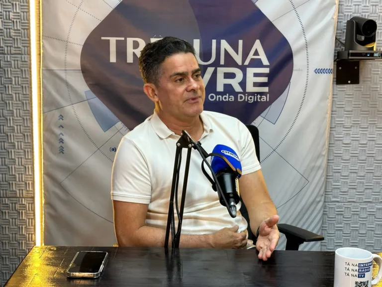 “Temos estoque para até o final do ano”, diz David Almeida sobre polêmica de falta de dipirona em unidades de saúde do município