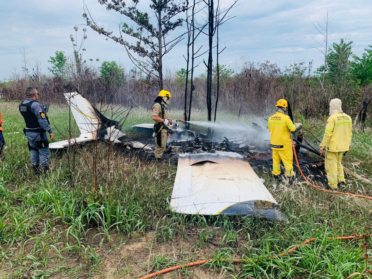 Mais de 20 kg de drogas são apreendidos em avião derrubado pela FAB em Lábrea